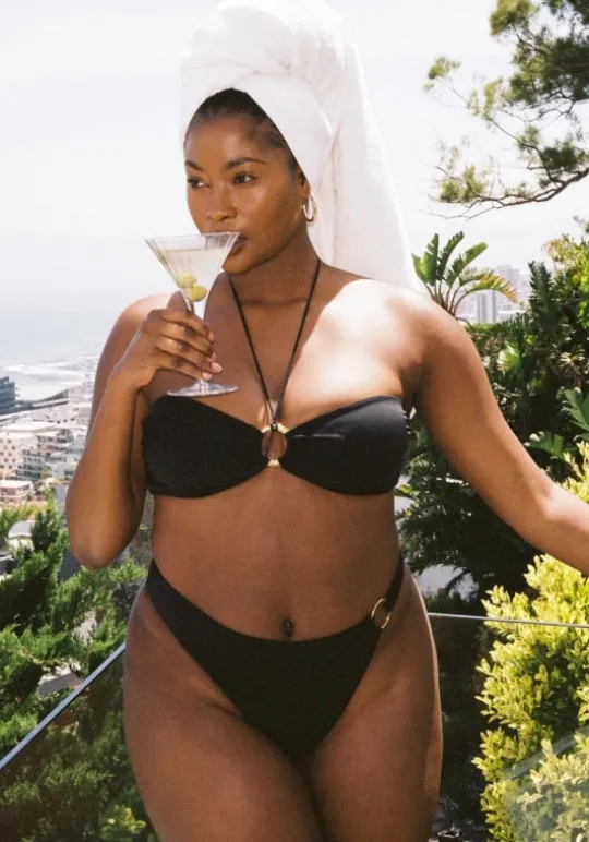 Away That Day Acapulco Bikini Black New